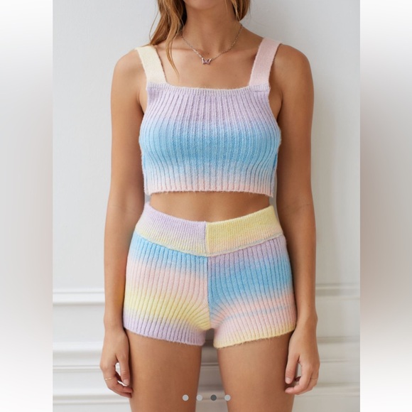 UO Lounge Set - Picture 3 of 6